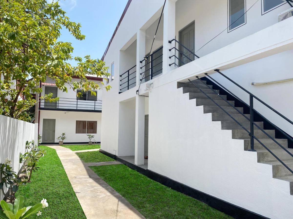 The Anchorage Holiday Apartments - Negombo Esterno foto