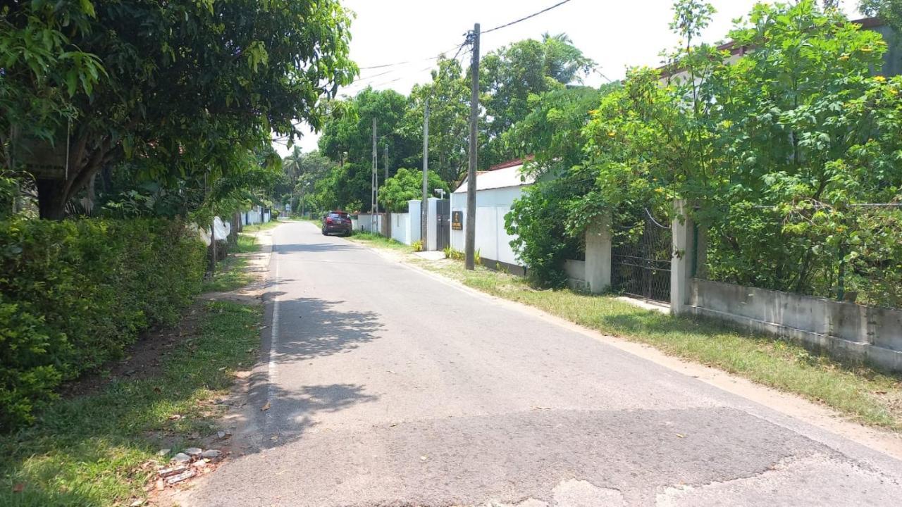 The Anchorage Holiday Apartments - Negombo Esterno foto